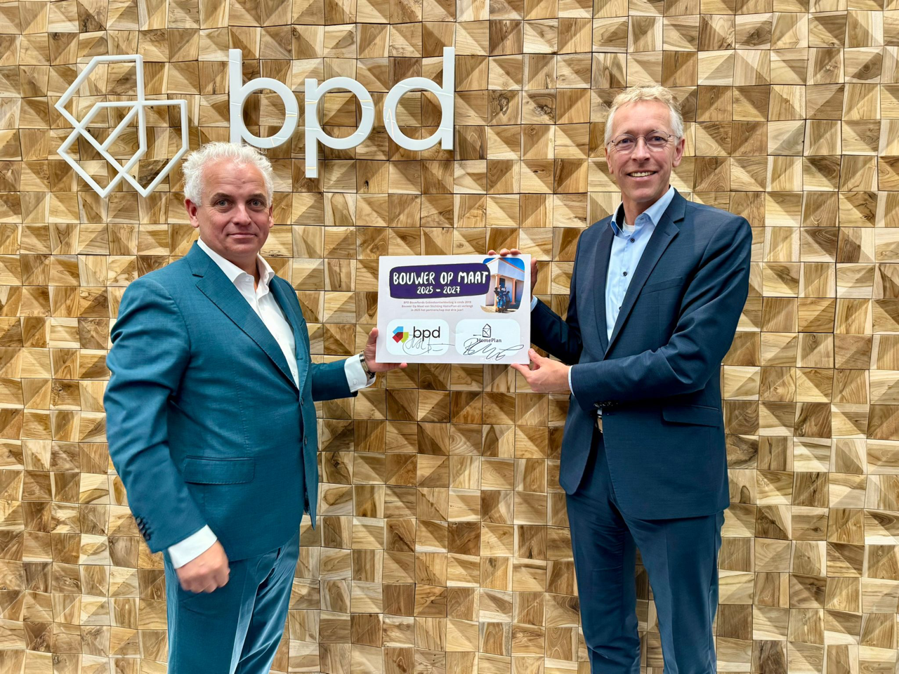 verlenging partnerschap BPD Homeplan met Boris van der Gijp (l) en Harm Janssen (r)